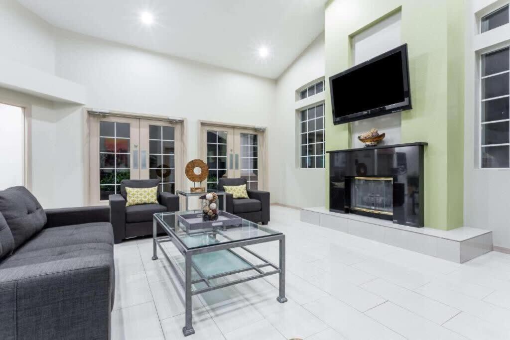 Chandler 2 Bd 1 Ba Apartment Lux2 Dış mekan fotoğraf